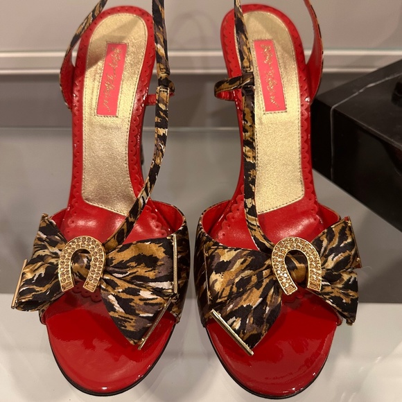 BETSEY JOHNSON Strappy Leopard Satin Heels with Horseshoe Rhinestones, Size 9 - Picture 2 of 4